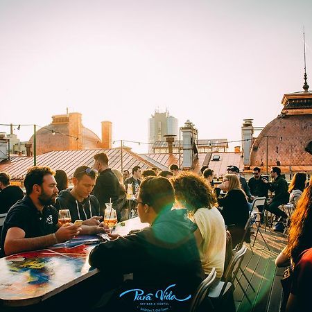 Pura Vida Sky Bar & Hostel Bukarest Kültér fotó